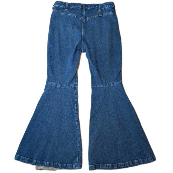 Wrangler High Rise Flare Bareback Jeans Patch Pocket Western Denim W31 L32 - Picture 7 of 7